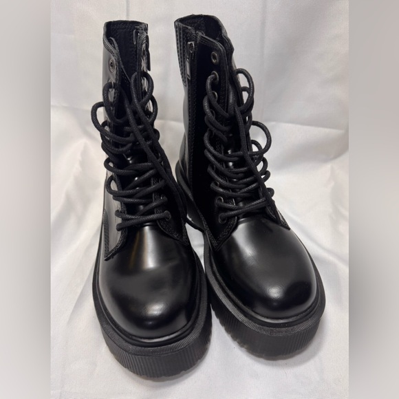 Jeffrey Campbell Shoes - Jeffery Campbell Sopas Lugged Platform Boot- Size 8 - NEW without tags